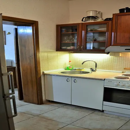 Apartment Countryside Getaway Close To The River And The Sea Gata