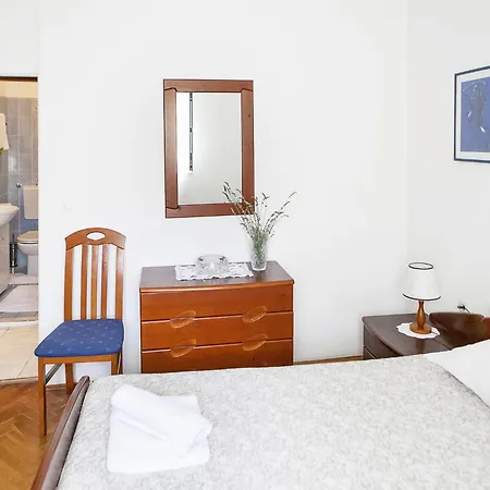 Apartman Countryside Getaway Close To The River And The Sea Gata