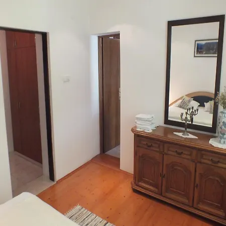 Apartman Countryside Getaway Close To The River And The Sea