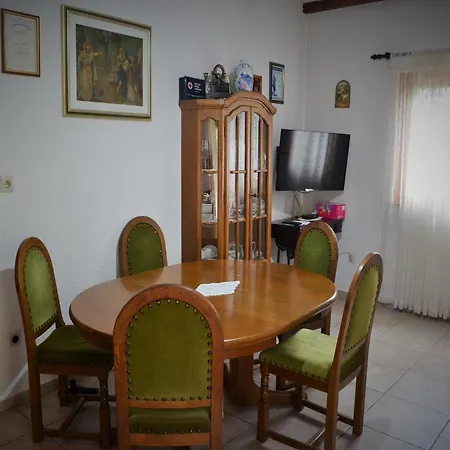 Countryside Getaway Close To The River And The Sea Apartman Gata