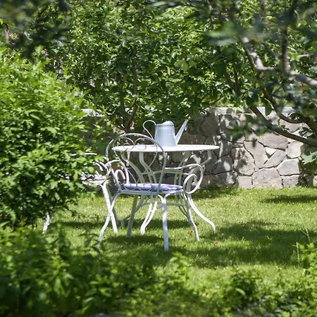 Countryside Getaway Close To The River And The Sea Apartman Gata